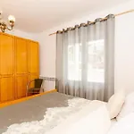 Szálloda Nikol Trpanj
