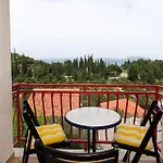 Nikol